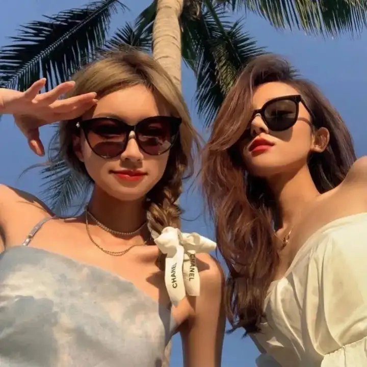 拜托了,花戎少女